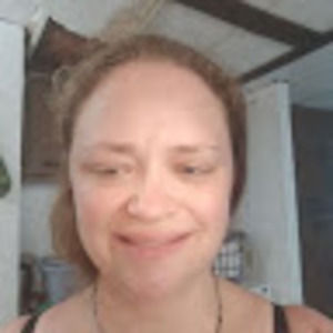 Meet your Posher, Hillary